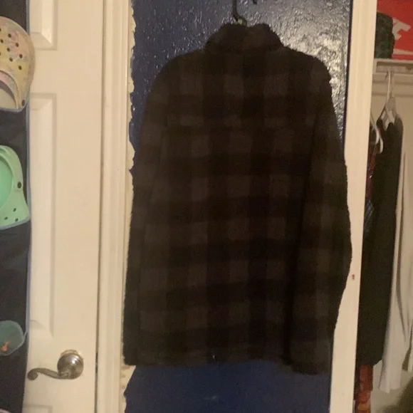 Warm jacket - Picture 3 of 3